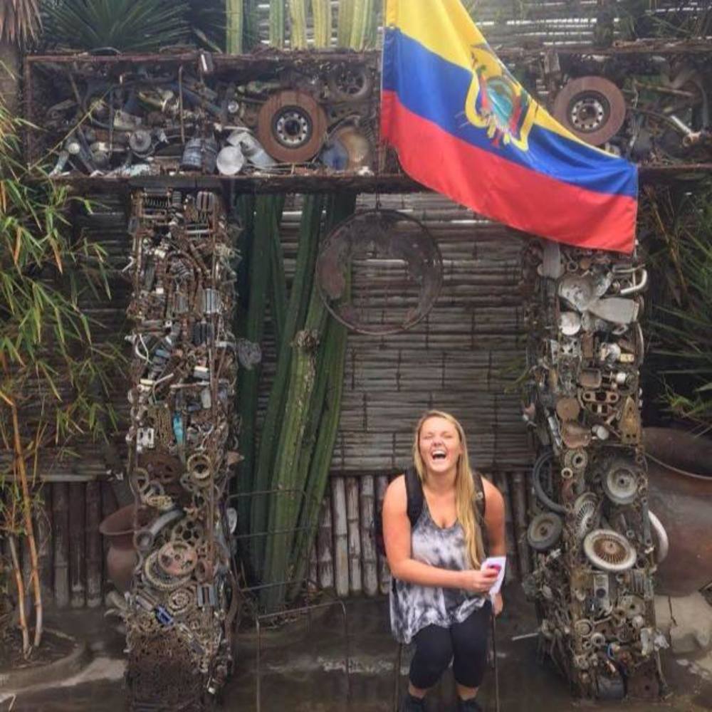 Meet your Posher, Olivia